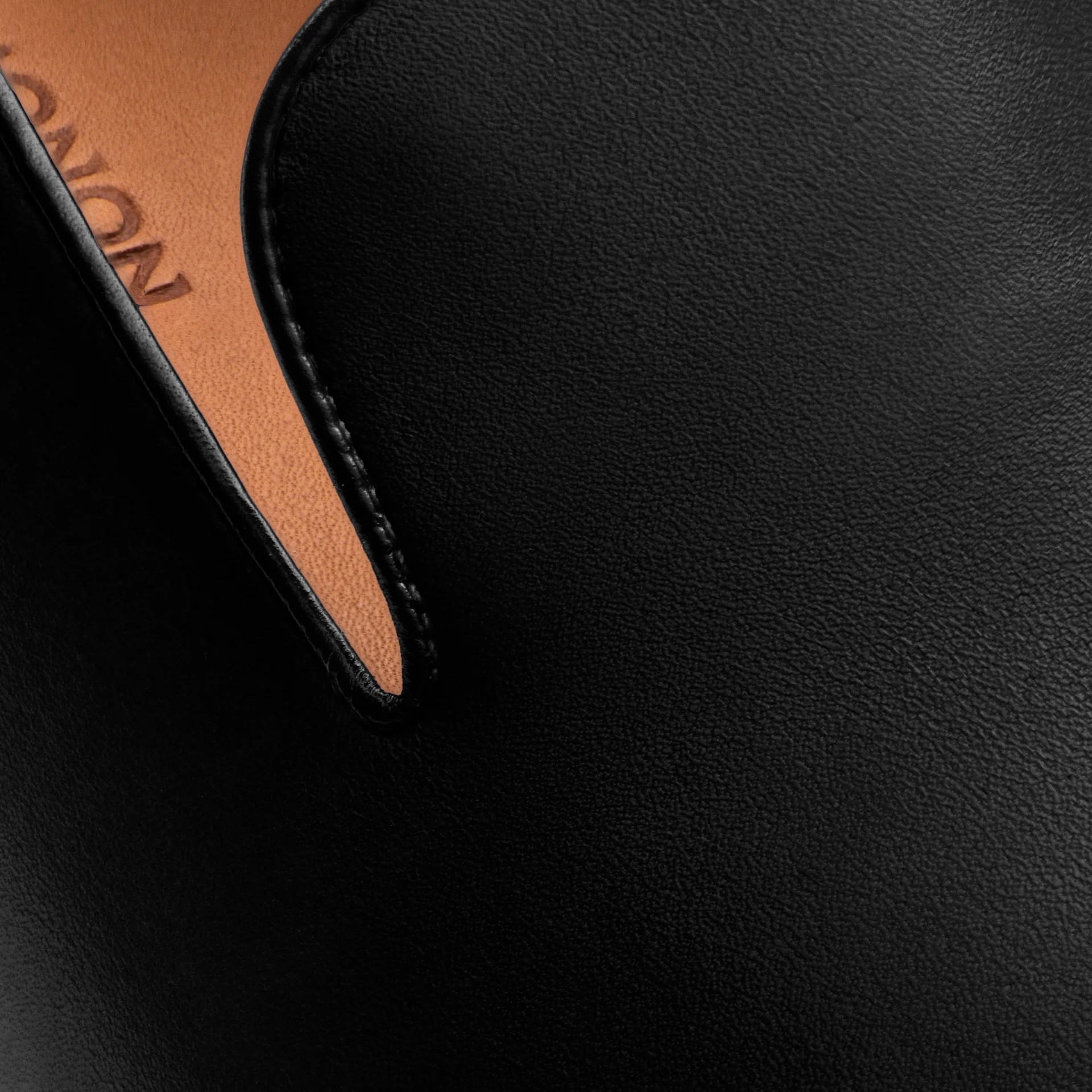 Langford Wholecut Loafers - Men's - Image 35